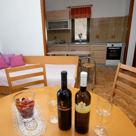 Guesthouse Sanabor Postojna Luaran gambar