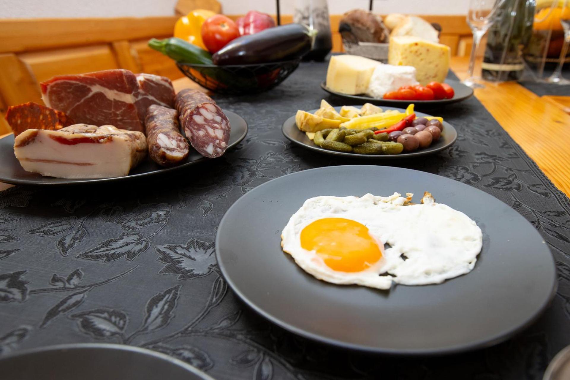 Guesthouse Sanabor Postojna Luaran gambar